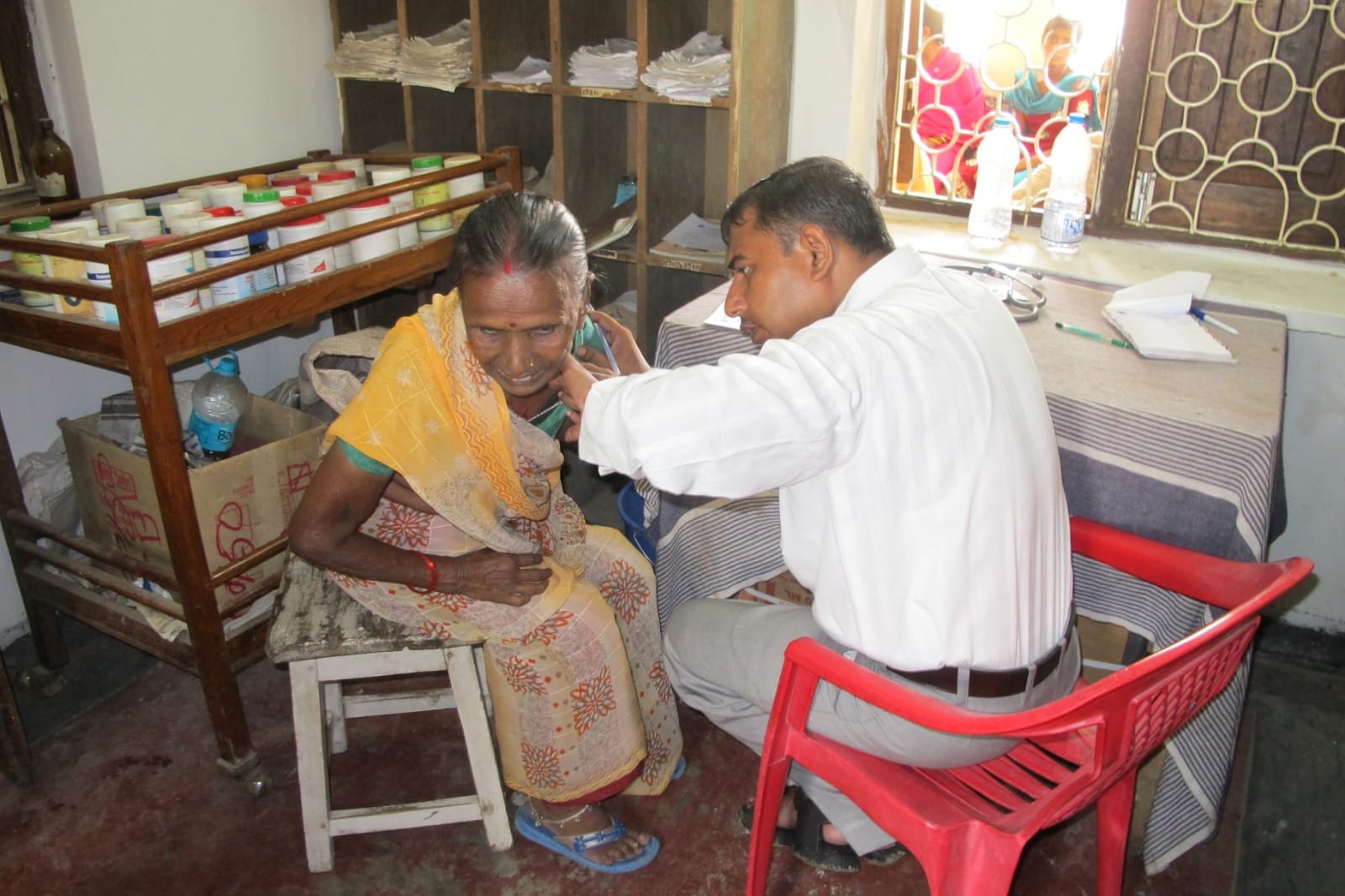 Maha Bodhi Charitable Homeopathy Dispensary, Buddhagaya gallery image 2